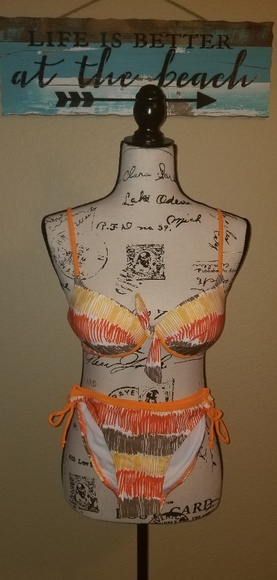 Swim Suits - Picture 7 of 8